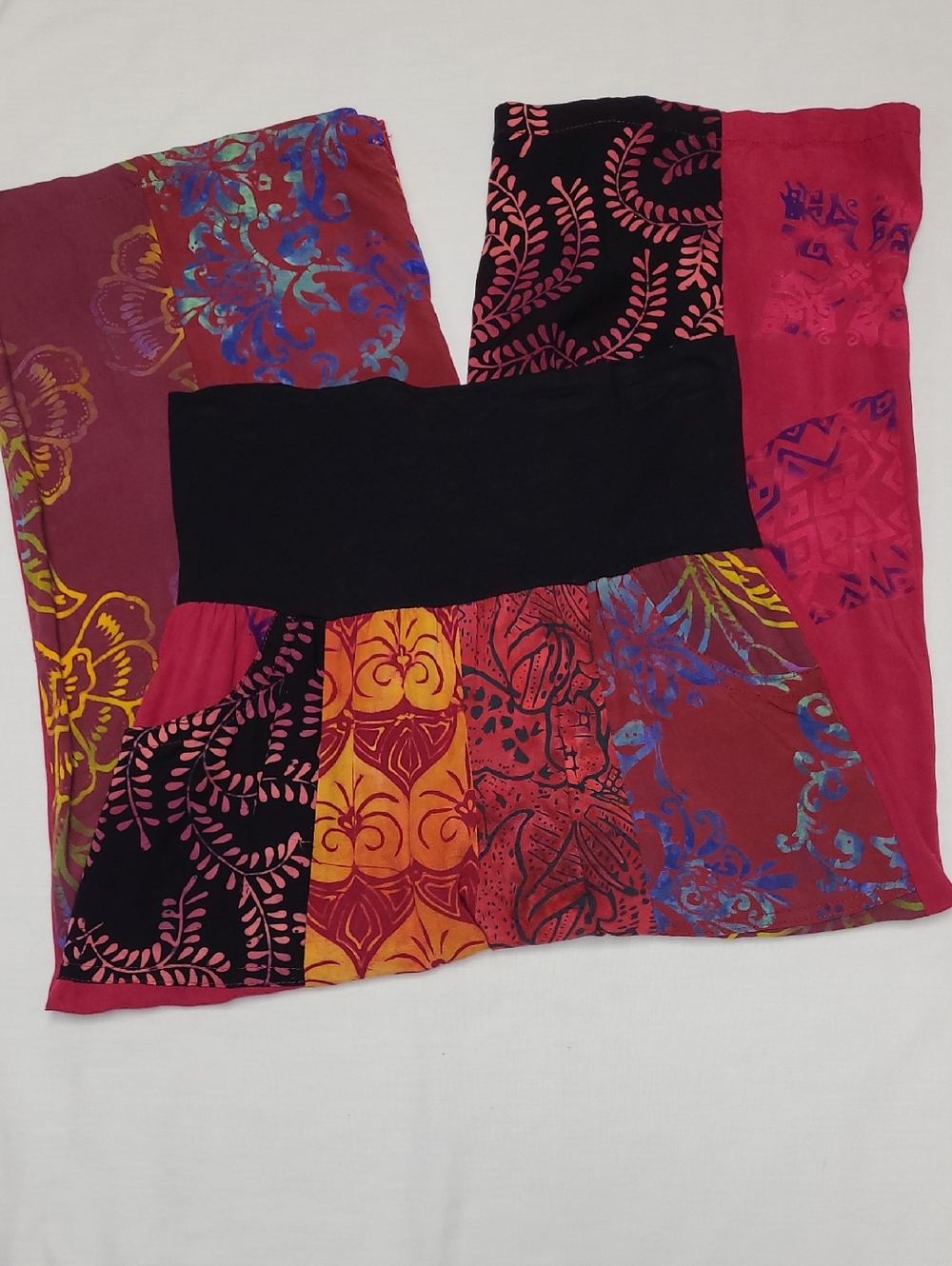 Women's Rayon Vertical Patchwork roll top StretchWaist pull on Multicolor capris
